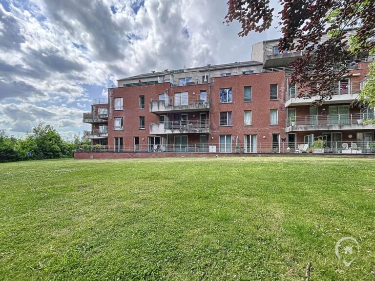 Condrogest - Appartement 2 chambres avec terrasse à vendre à Ciney