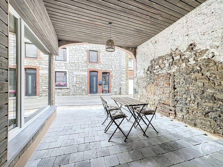 Condrogest - Maison rénovée à vendre au Prieuré d'Anseremme