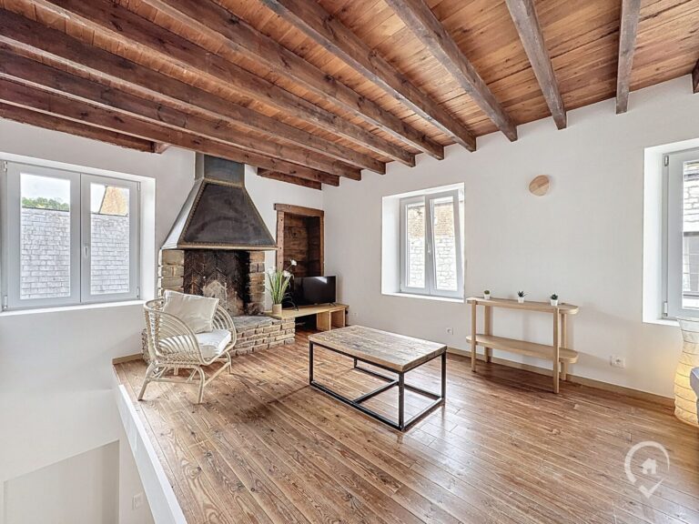 Condrogest - Maison rénovée à vendre au Prieuré d'Anseremme