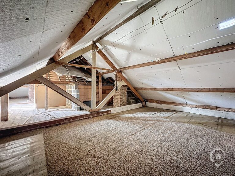 Condrogest - Villa 3 chambres à rénover à vendre à Hastière