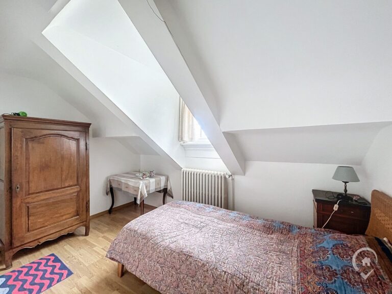Condrogest - Grande maison 5 chambres à louer à Jamblinne
