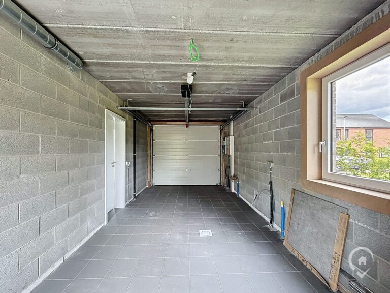 Condrogest - Villa neuve avec jardin 3 chambres à louer à Baillonville