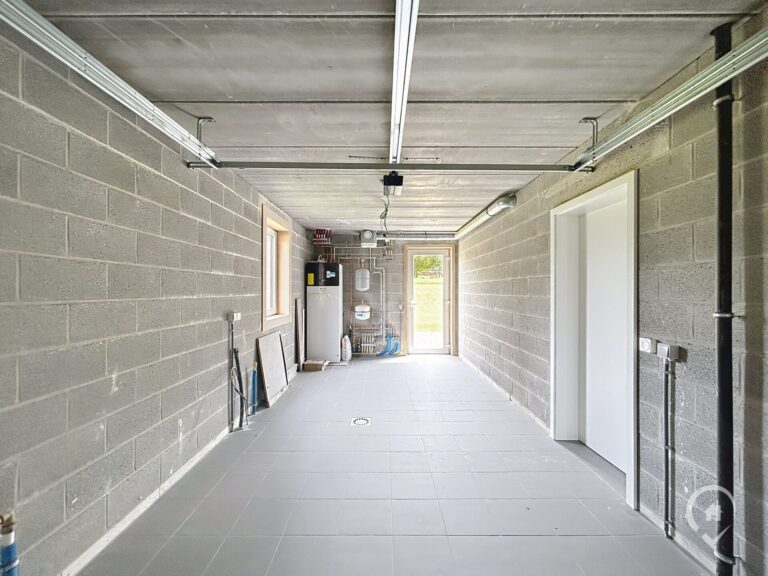Condrogest - Villa neuve avec jardin 3 chambres à louer à Baillonville