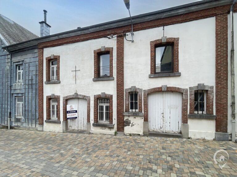 Condrogest - Immeuble à rénover/transformer sans jardin