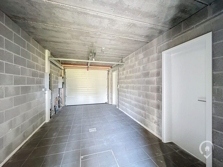 Condrogest - Villa neuve avec jardin 3 chambres à louer à Rabozée