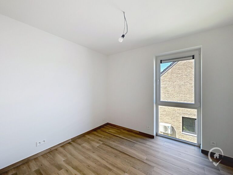 Condrogest - Villa neuve avec jardin 3 chambres à louer à Rabozée