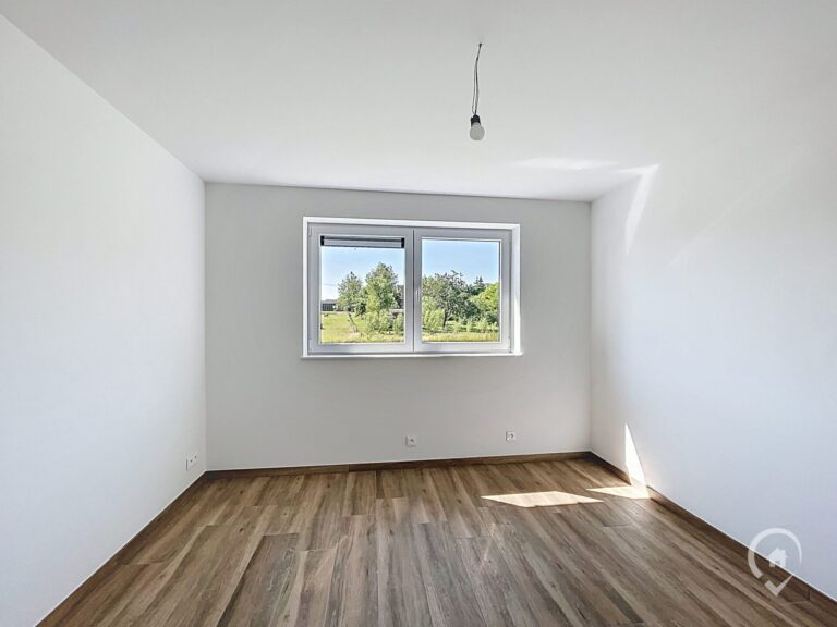 Condrogest - Villa neuve avec jardin 3 chambres à louer à Rabozée