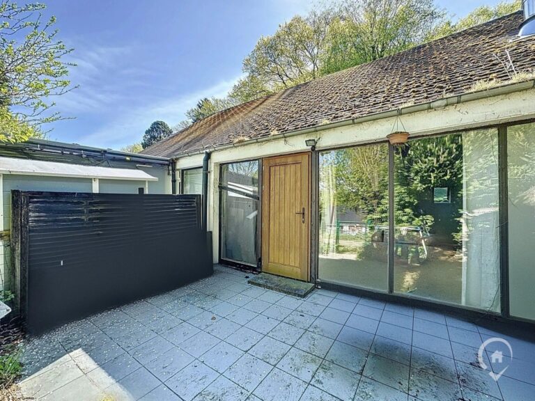 Condrogest - Bungalow 1 chambre à vendre à Hastière - Domaine Les Gaux