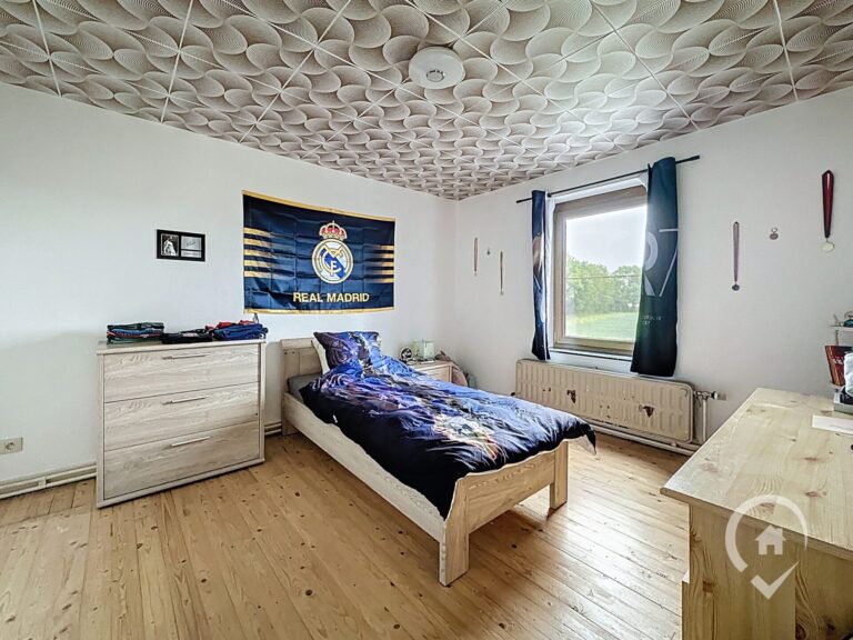 Condrogest - Maison familiale à vendre à Focant