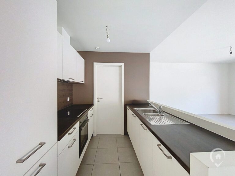 Condrogest - Appartement 2 chambres à louer à Dinant, en bord de Meuse
