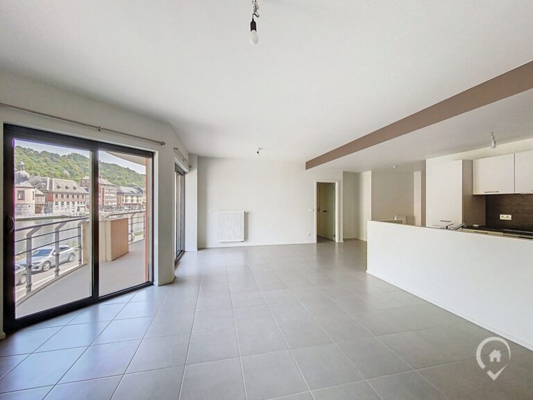 Condrogest - Appartement 2 chambres à louer à Dinant, en bord de Meuse