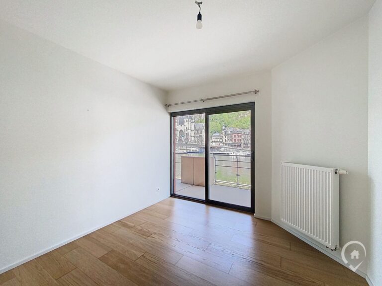 Condrogest - Appartement 2 chambres à louer à Dinant, en bord de Meuse