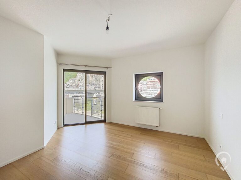 Condrogest - Appartement 2 chambres à louer à Dinant, en bord de Meuse