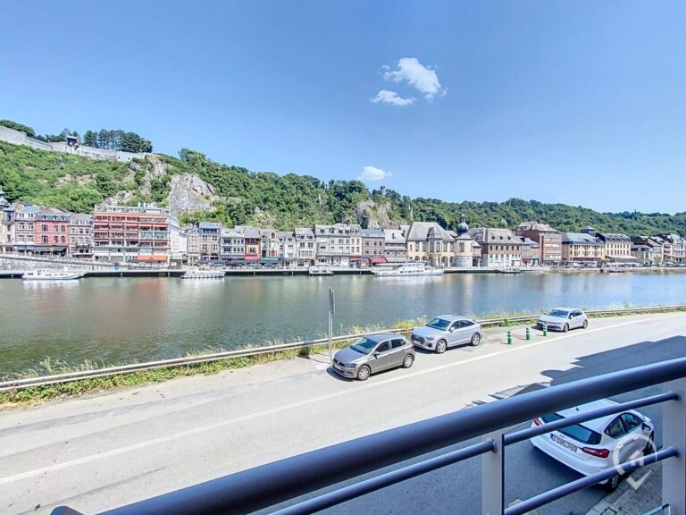 Condrogest - Appartement 2 chambres à louer à Dinant, en bord de Meuse