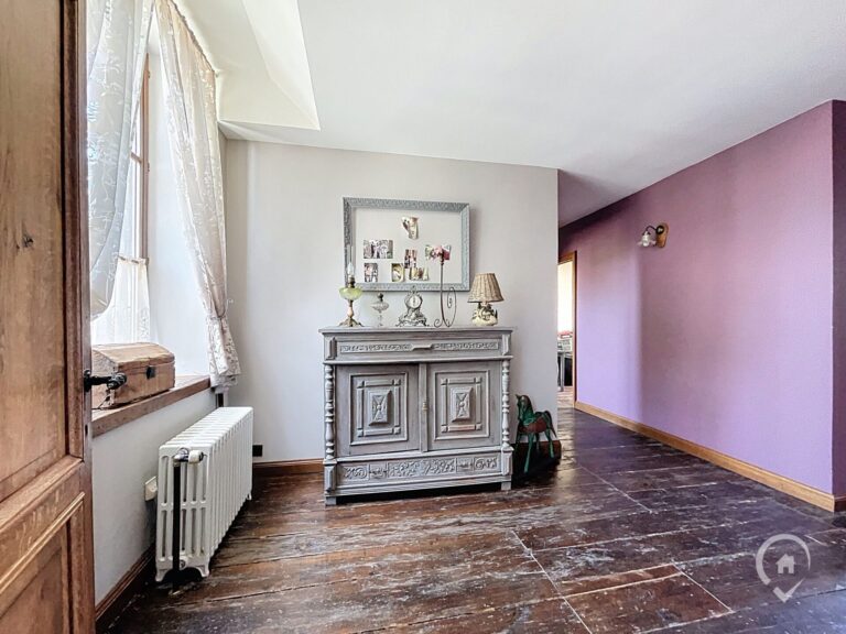 Condrogest - Ensemble immobilier à vendre à Sovet