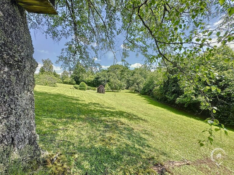 Condrogest - Option ! Studio à vendre avec une superbe vue à Nassogne