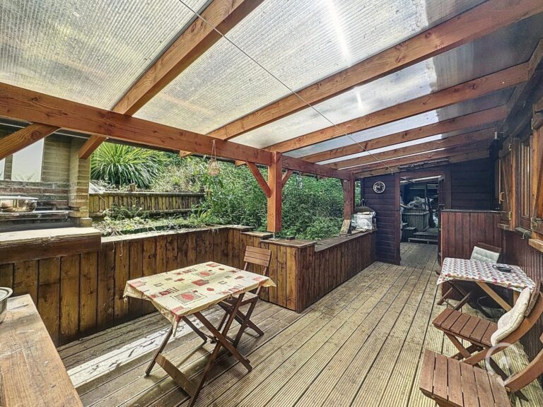 Condrogest - Chalet 2 chambres à vendre à Hastière
