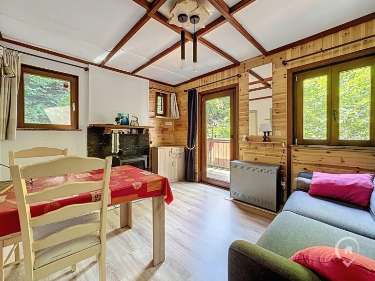 Condrogest - Chalet 2 chambres à vendre à Hastière