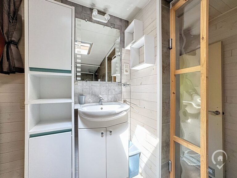 Condrogest - Chalet 2 chambres à vendre à Hastière