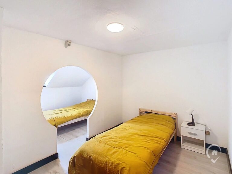 Condrogest - SOUS OPTION !!! Superbe maison mitoyenne 3 chambres fraîchement rénovée !