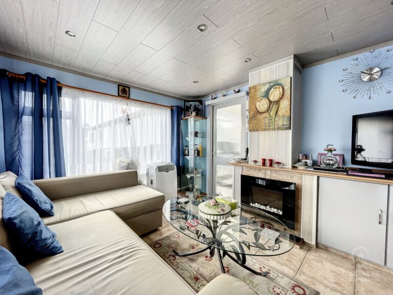 Condrogest - Habitation de vacances à vendre au domaine de la Gayolle