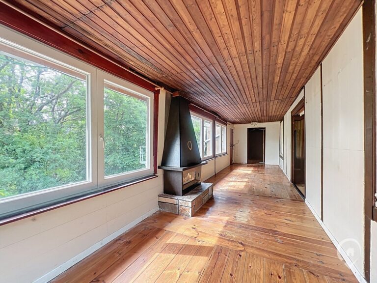 Condrogest - Chalet avec 3 chambres à vendre à Dinant