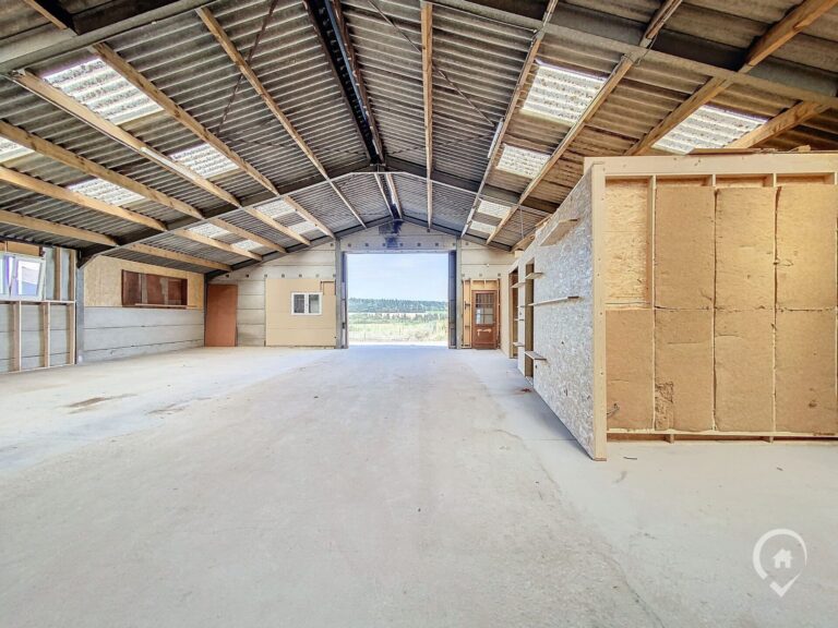 Condrogest - Entrepôt de + de 500m² à vendre à Foy-Notre-Dame