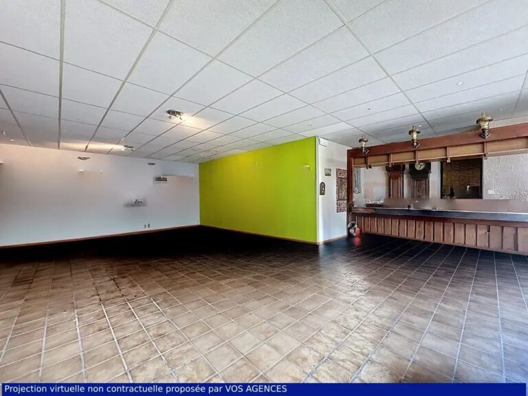 Condrogest - Immeuble de 525 m² à vendre à Hastière