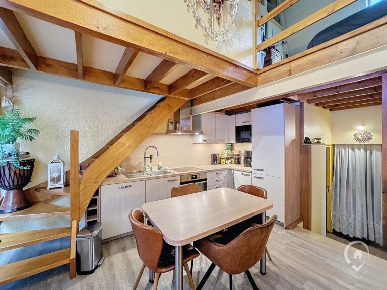 Condrogest - Bungalow avec terrasse 2 chambres à vendre à Hastière