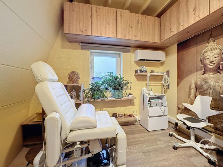 Condrogest - Bungalow avec terrasse 2 chambres à vendre à Hastière