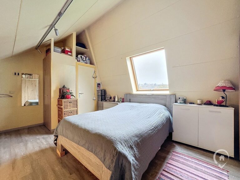 Condrogest - Bungalow avec terrasse 2 chambres à vendre à Hastière