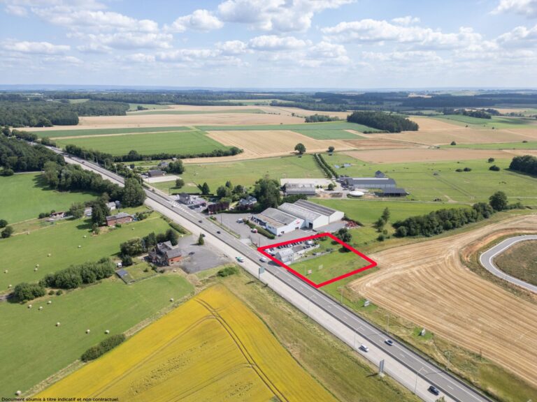 Condrogest - Vente parts de société  - Maison en pierre + garage + terrain à bâtir