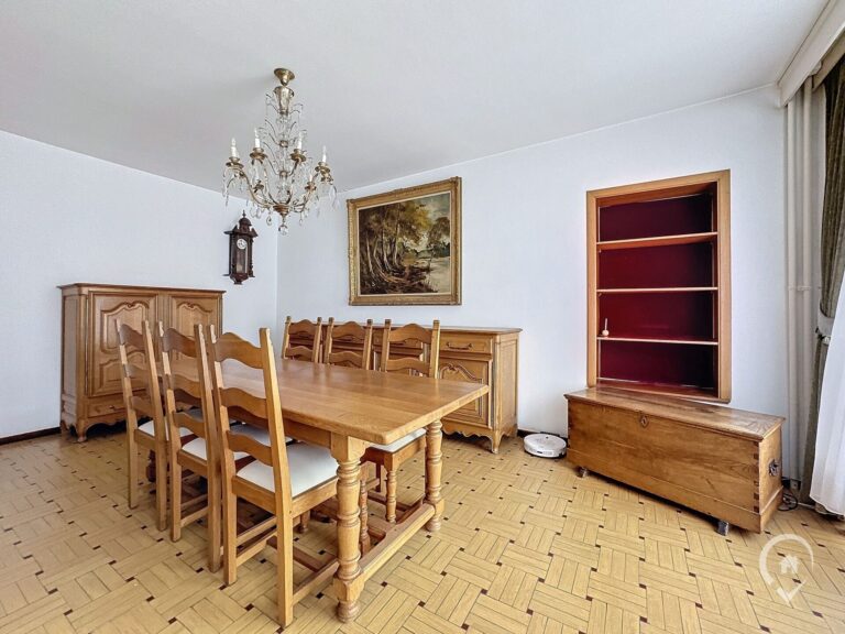 Condrogest - Appartement 3 chambres en bord de Meuse à vendre à Dinant