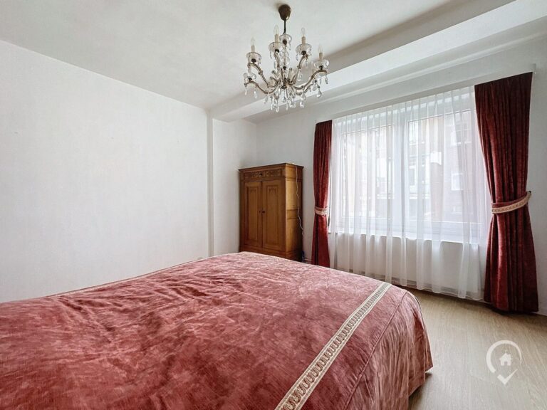 Condrogest - Appartement 3 chambres en bord de Meuse à vendre à Dinant