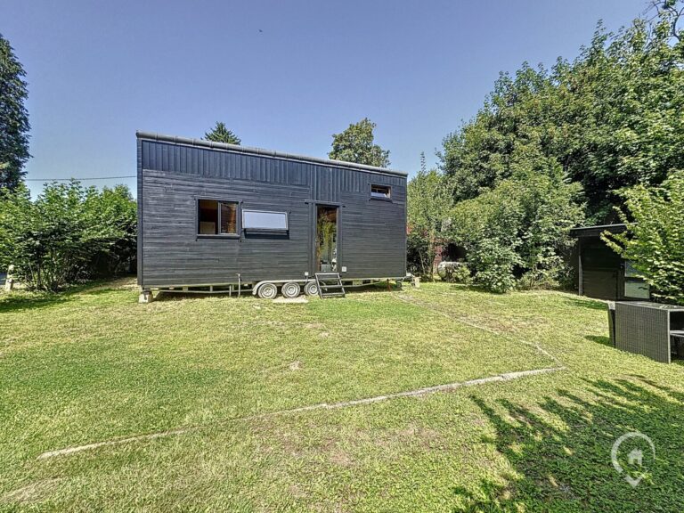 Condrogest - Tiny House sur un terrain privé de 4 ares à vendre à Onhaye