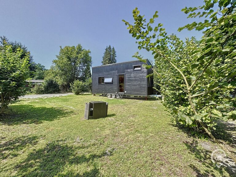 Condrogest - Tiny House sur un terrain privé de 4 ares à vendre à Onhaye