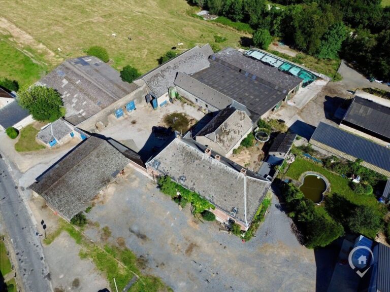 Condrogest - Propriété agricole de 3 hectares à vendre à Dréhance, Dinant