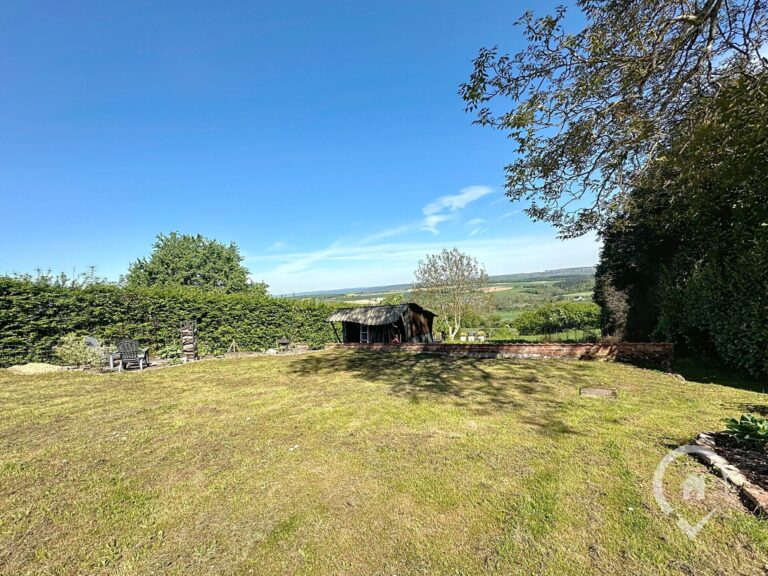Condrogest - Maison  à vendre à Sevry avec vue imprenable sur la famenne beaurinoise
