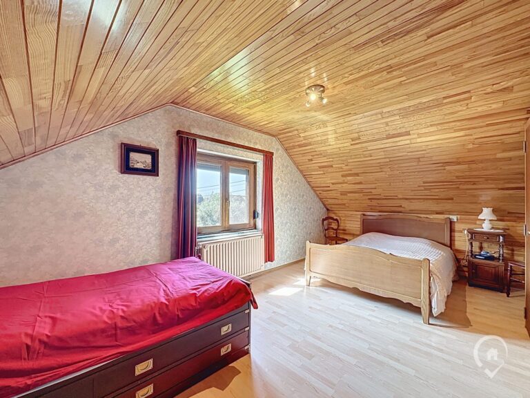 Condrogest - Superbe villa 4 chambres et jardin à vendre à Marche