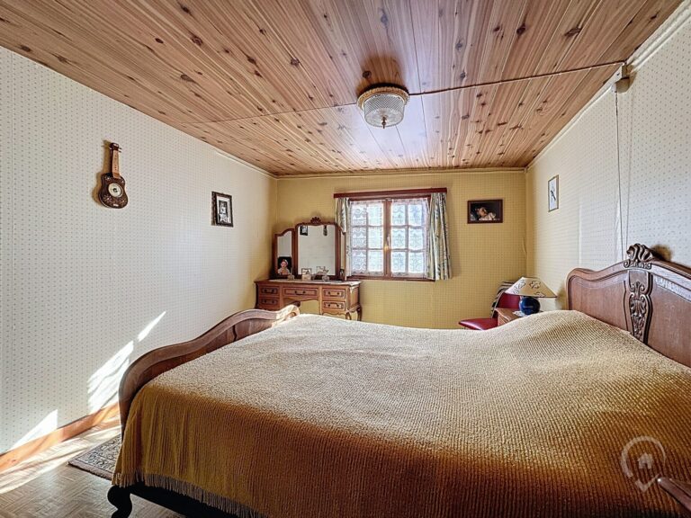Condrogest - Chalet 2 chambres à vendre à Hastière