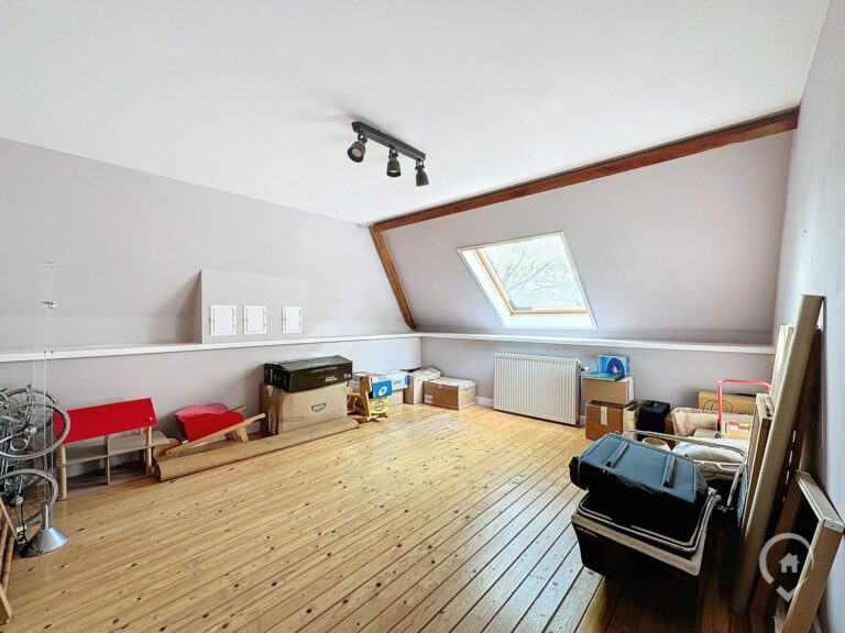 Condrogest - La villa des Fleurs de Pondrôme à vendre