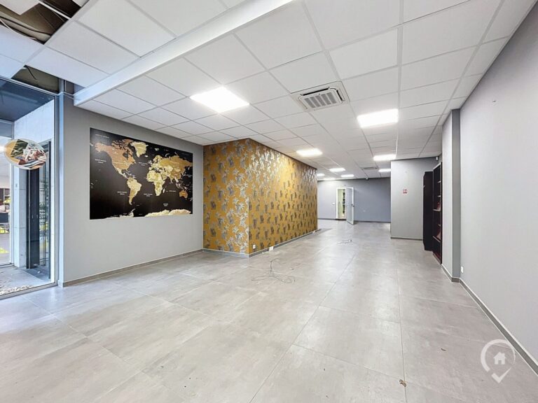 Condrogest - Espace commercial de 90 m² au centre de Ciney