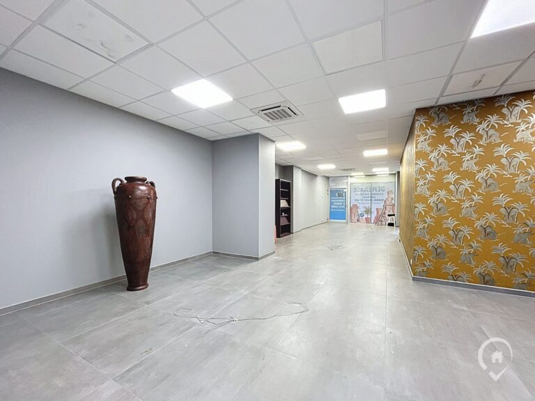 Condrogest - Espace commercial de 90 m² au centre de Ciney