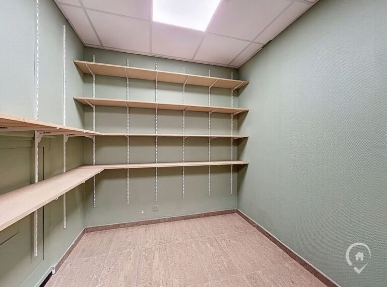 Condrogest - Espace commercial de 90 m² au centre de Ciney
