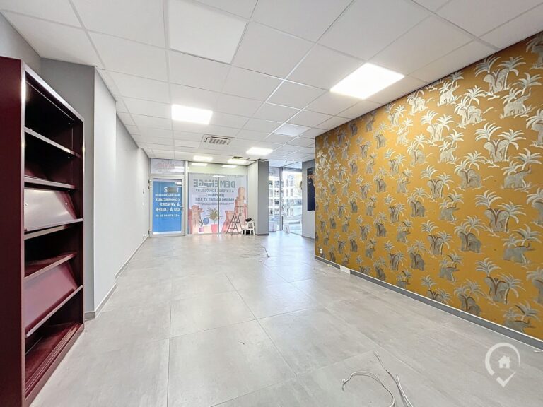 Condrogest - Espace commercial de 90 m² au centre de Ciney