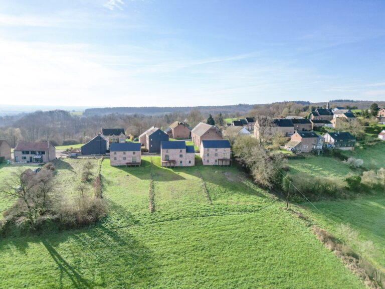 Condrogest - 100% VENDU - 3 maisons neuves à vendre dans les campagnes d'Herhet