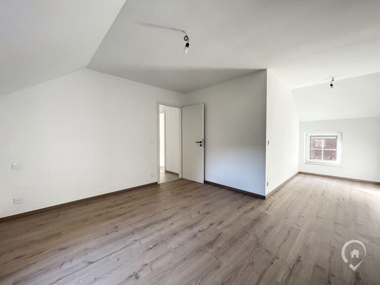 Condrogest - 100% VENDU - 3 maisons neuves à vendre dans les campagnes d'Herhet