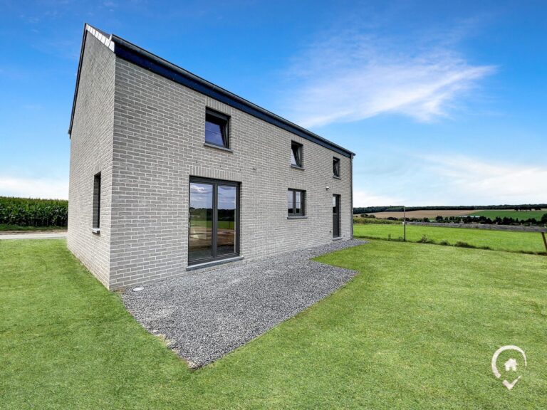 Condrogest - 100% VENDU - 3 maisons neuves tout confort à Anthée