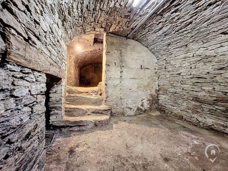 Condrogest - Maison totalement rénovée PEB A+ à vendre à Willerzie