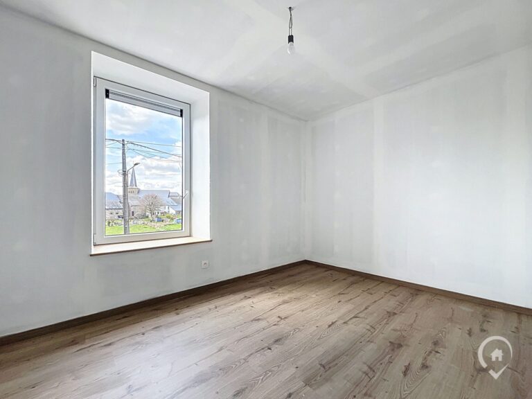 Condrogest - Maison totalement rénovée PEB A+ à vendre à Willerzie